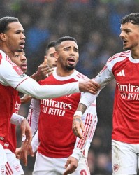 新葡京-9场不败！阿森纳4-1逆转英冠队进足总杯32强 马丁内利戴帽+中柱